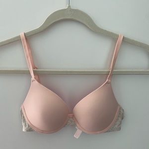 PINK BRA
